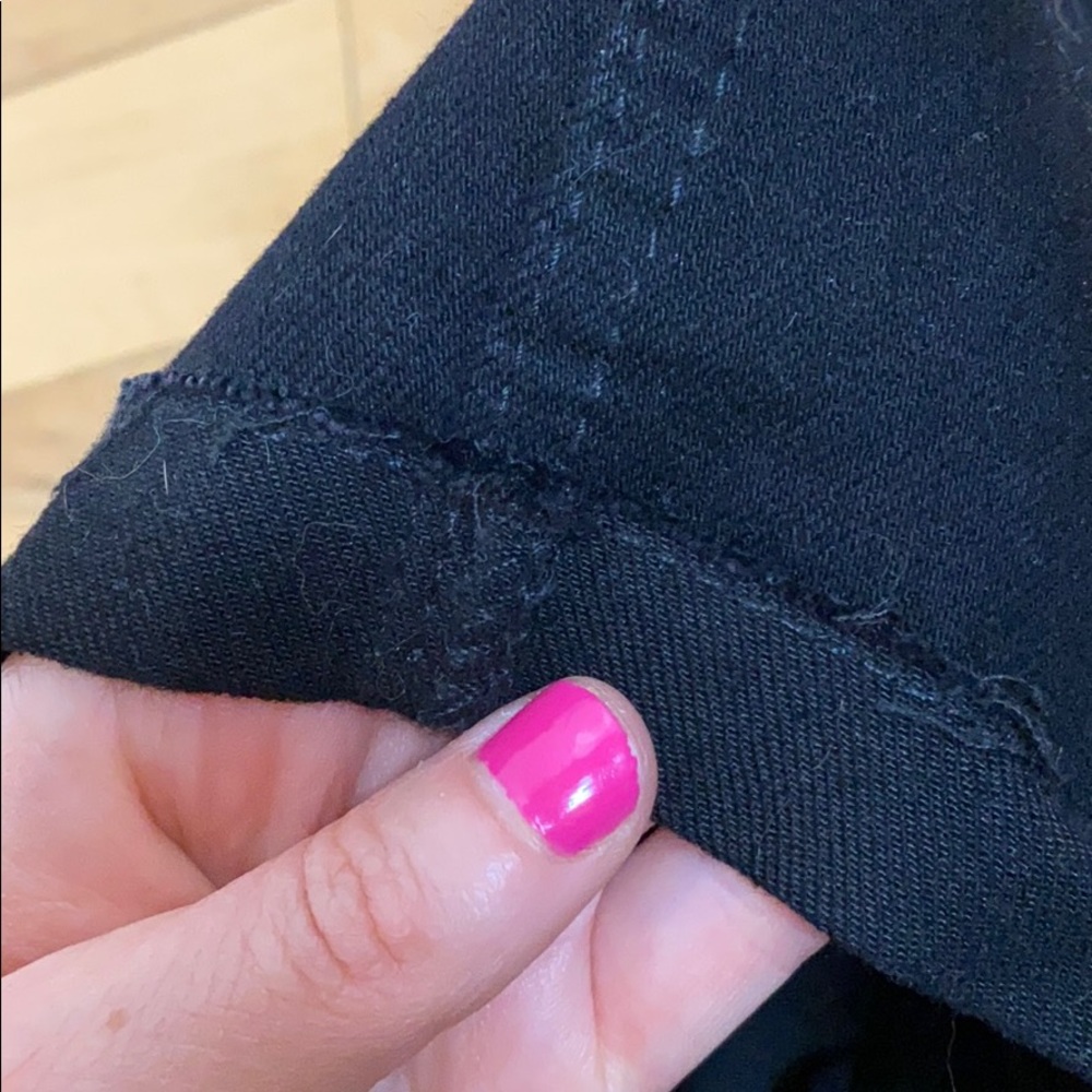 Hollister high waisted black shorts - Picture 5 of 7